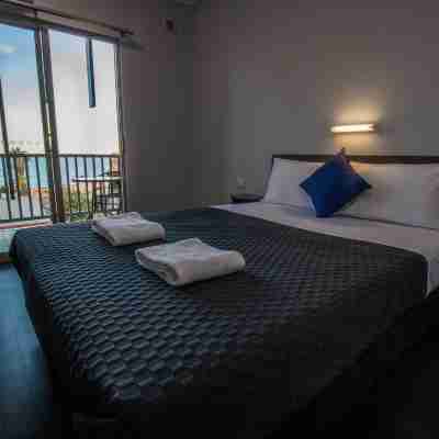 Beadon Bay Hotel Rooms