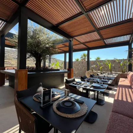 Ftelia Black Villas