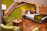 Hotel Alte Vogtei Hotels near Markgrafenbrücke Windsbach