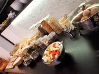 加尼戴安娜飯店 - 早餐