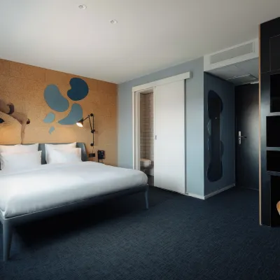 كونشيوس هوتل ذا تاير ستيشن Hotels near دي بايب