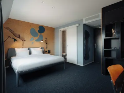 Conscious Hotel the Tire Station Hotel a Oud-West