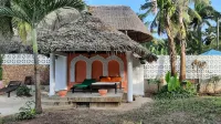 Black Pearl - Luxury Villa with Private Pool - Near Beach Hotels in Galu Beach