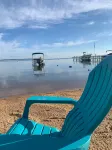 Brio Beach Inn - parking