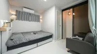 Gyeongju Modern Pool Villa Hotels near Tomb of King Munmu