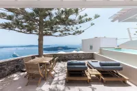 Morfes Luxury Suites by Caldera Houses