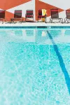 Noon Lodge - Pools