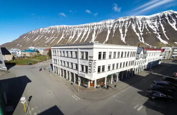 伊薩菲傑杜爾霍恩酒店