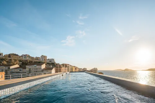 Les Bords de Mer Hotels in Marseille