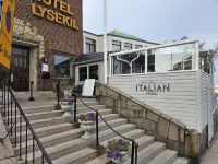 Hotel Lysekil Hotels near Gamlestan stadspromenad