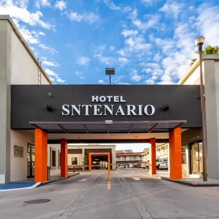 Hotel Sntenario