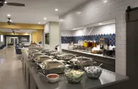 Ocean Reef Resort - breakfast