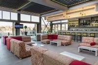 فندق موڤنبيك عمّان فنادق في عمان