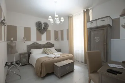 Ca dei Nobili Hotels near University of Genoa