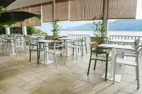 Hotel Plaza - breakfast