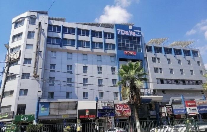 Seven Days Hotel
