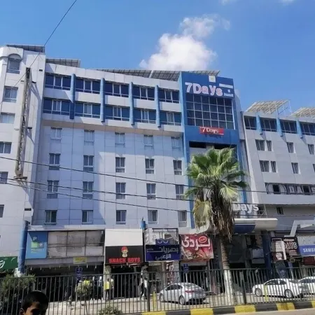 Seven Days Hotel