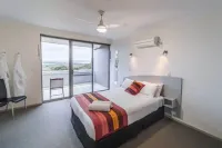 Cosy Corner Sea View Apartments