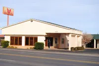 La Vista Inn Hotels in Clovis