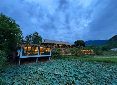 Mai Chau Sky Resort Hotels near Mỏ Luông Cave