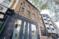 The Shoreditch Inn Hotels near Pearson Street Adventure Playground