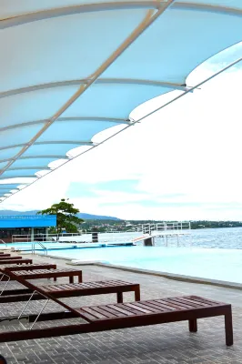 Lion Hotel & Plaza Hotels in Sario