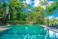 Pelwehera Village Resort - Pools