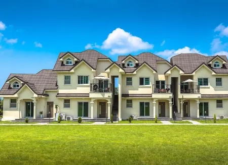 Spabellis Pension Отели рядом с достопримечательностью «Jeju Jeolmul Natural Recreation Forest»