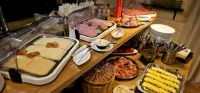 Hotelbetriebe Güldenhaupt Gmbh - breakfast