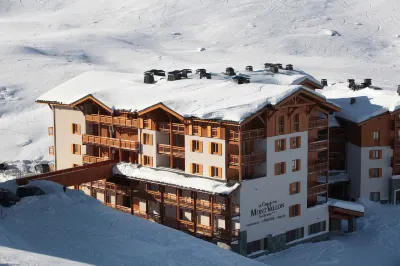 Le Chalet du Mont Vallon Spa Resort Отели рядом с достопримечательностью «Saint-Martin-de-Belleville»