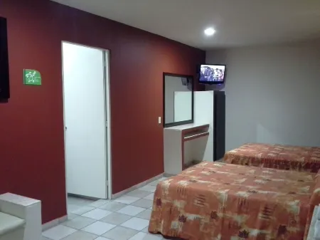 普埃布拉拉金塔旅館