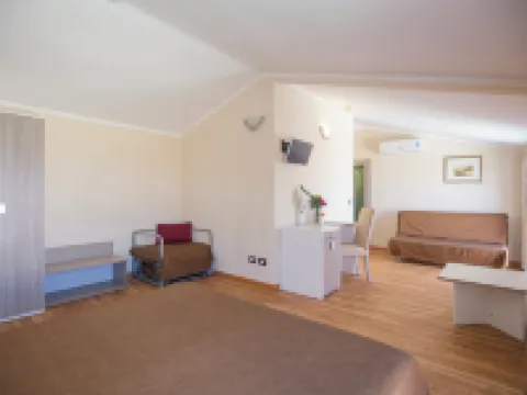 法布里西亞酒店 厄爾巴島酒店