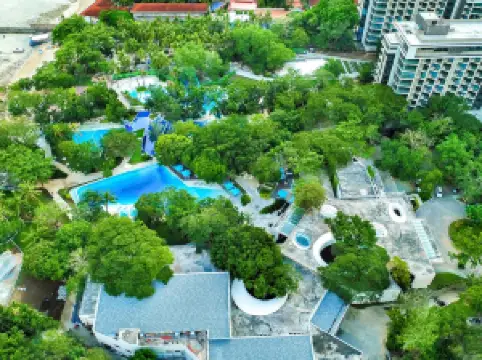 Tambuli Seaside Resort and Spa