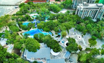 Tambuli Seaside Resort and Spa