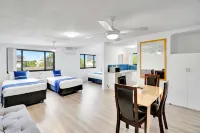 Montego Mermaid Beach Motel Hotels in Mermaid Beach