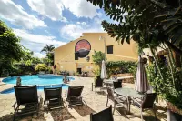 Adventure Inn - piscina