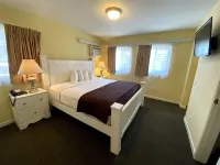 Hollywood Celebrity Hotel