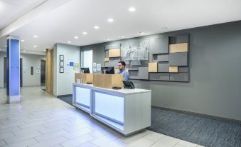 Holiday Inn Express & Suites Phoenix East - Gilbert