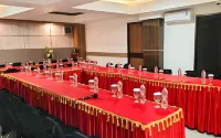 King Royal Hotel Hotels in Brebes
