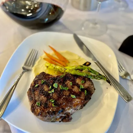 Lakeview Hills Country Club & Resort