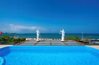 Simus Beach Hotel