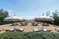 Hotel Gallia & Resort - Beach