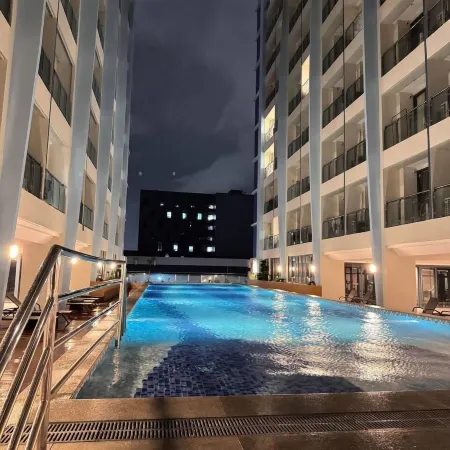 L.Condotel(Imperial Plaza Residence)