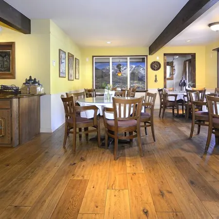 Nordic Inn