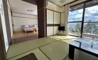 Wasuki Base Biwako Guest House
