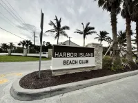 Gorgeous 8B 7BA Melbournbeach w Pool Dock Beach Hôtels à proximité de : Ocean View Fitness