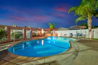 Traveler's Inn Williams, CA Modern Renovated Hotel