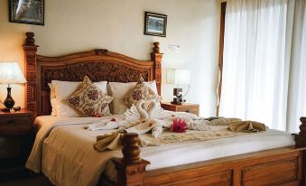 Amed Cafe & Hotel Kebun Wayan