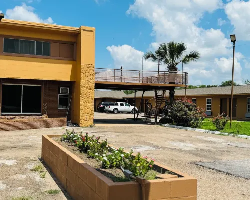 快捷旅館&套房 埃爾坎波酒店