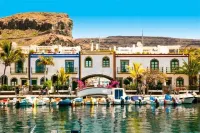 Apartamentos LIVVO Puerto de Mogán Hotels near Balito